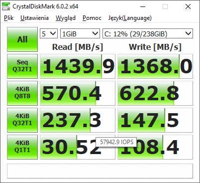 CrystalDiskMark.jpg