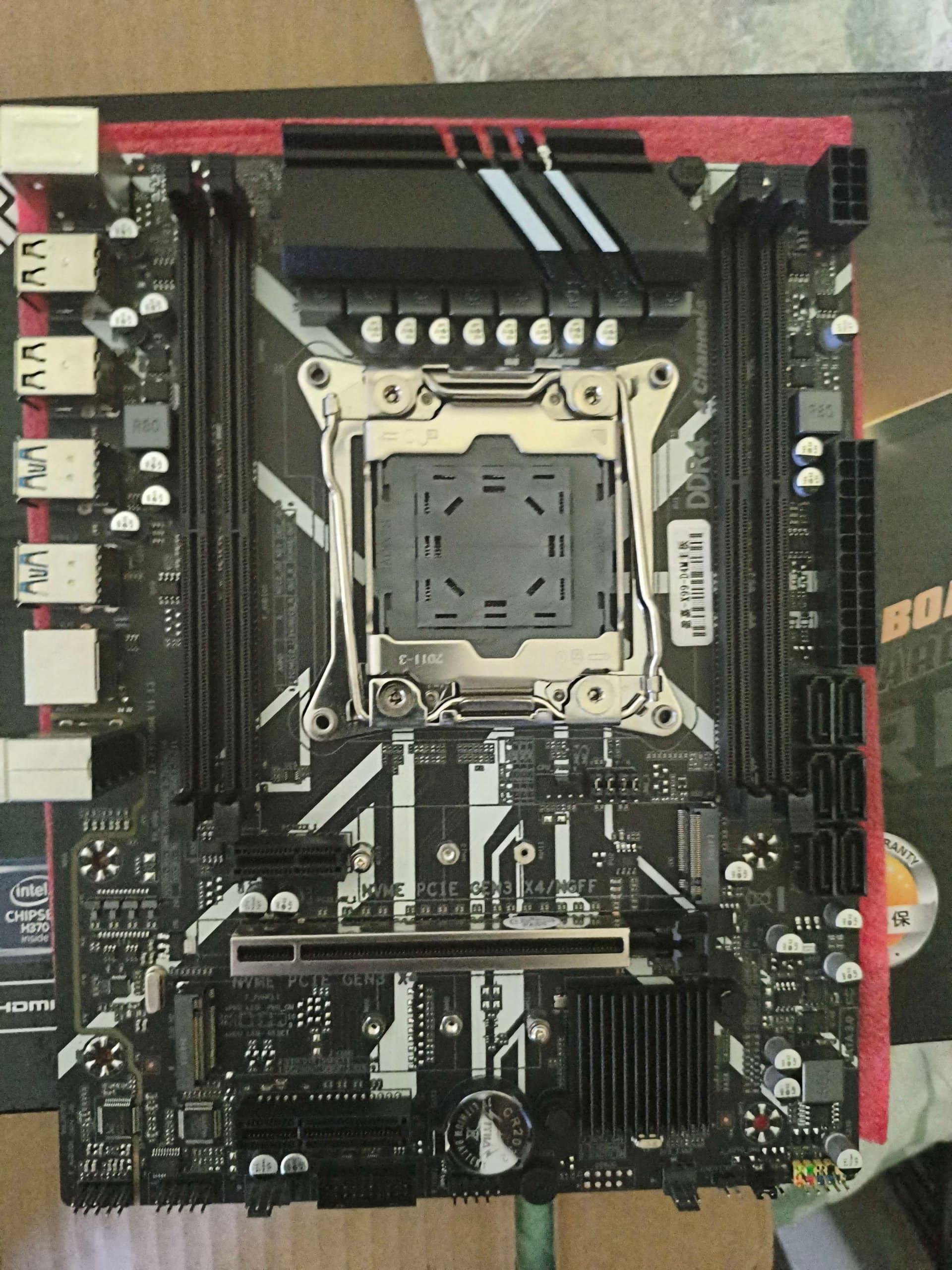 ボード Could someone help me with Bios Modding ZX-X99-D4M4? - BIOS